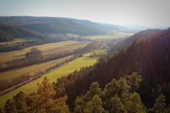 Alteburg - Kreuzchen - Blick ins Tal der Gera