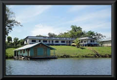 Schule am Lago Janauacá