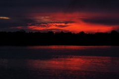 Sonnenuntergang am Rio Panapuã