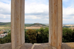 Blick von der Mühlburg zur Burg Gleichen