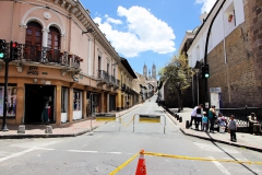 Quito, Blick zur Basilica del Voto Nacional