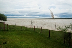 Río Paraná bei Coratei