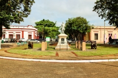 Villa Hayes - Denkmal für  Rutherford B. Hayes