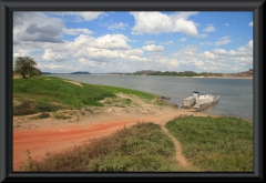 Am Fährübergang des Rio Orinoco bei Puerto Páez